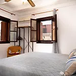 The Walk Inn Apartments